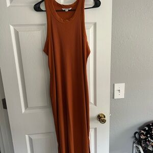 Sleeveless Orange Ribbed Dress